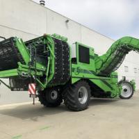 Самоходный картофелеуборочный комбайн AVR Puma 4.0