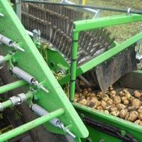 Комбайн картофелеуборочный AVR Spirit 6100