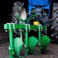 Плуг корпусной 1L-320