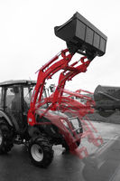 Фронтальный погрузчик с быстросъёмным ковшом для трактора TYM T433 / T503