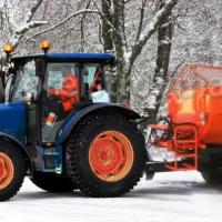 ПЕСКОРАЗБРАСЫВАТЕЛЬ ПОЛУПРИЦЕПНОЙ ТРАКТОРНЫЙ СО СКРЕБКОВЫМ ТРАНСПОРТЕРОМ, ПРР - 3.6