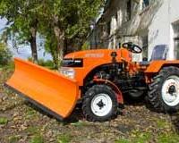 Отвал передненавесной на минитрактор Уралец