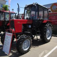 Трактор Беларус-82.1