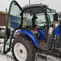 Трактор Синтай XT504 с кабиной