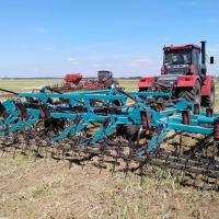 Культиватор стерневой тяжелый полуприцепной складной КСТ-11700 М "Кедр" пружинная борона