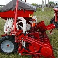 Сеялка пневматическая универсальная СПУ-3Д 