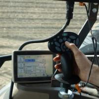 Комбайн картофелеуборочный AVR Lynx