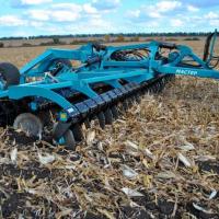 Лущильник дисковый тяжелый полуприцепной складной М-6000ПС М "Мастер" тандемный каток (Диск с вырезами)