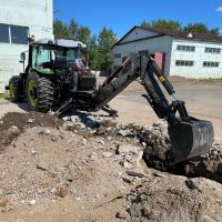 Устройство для выемки грунта ULAN-RT LW12 (навесной экскаватор)