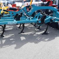 Культиватор стерневой тяжелый мульчирующий полуприцепной складной КСТМ-6600ПС М "Гранит" тандемный каток