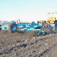 Борона дисковая легкая полуприцепная складная ДЛ-720ПС М "Форвард" тандемный каток