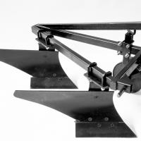 Плуг двухкорпусный навесной PL-230