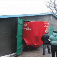 Смеситель-кормораздатчик Trioliet Solomix 2 12VLS