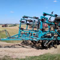 Культиватор стерневой тяжелый полуприцепной складной КСТ-7500 М "Кедр" пружинная борона