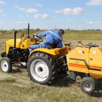 Пресс-подборщик 0850 желтый