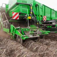 Картофелеуборочный комбайн AVR Spirit 9200