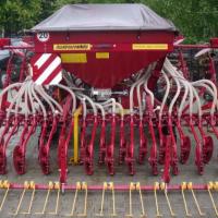 Сеялка зерновая пневматическая универсальная СПУ-4Д