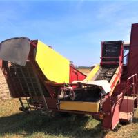 Картофелеуборочный комбайн ККУ-1