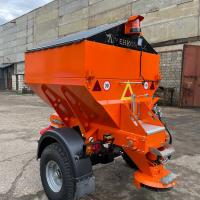 Пескоразбрасыватель тракторный полуприцепной ЛКТ-ПРПП-3,5 м3