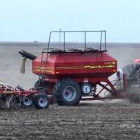 Трактор гибридный ECVT KRE3504