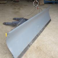 Отвал коммунальный КО-2/2А гидравлический/механический поворот