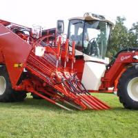 Самоходные морковоуборочные комбайн Simon Liner / Cruiser