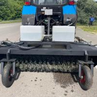 ЩЕТКА С БУНКЕРОМ НА МТЗ-80/82